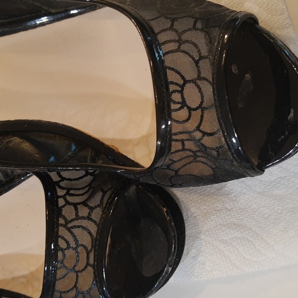 Nine West Slingbacks - Picture 3 of 4